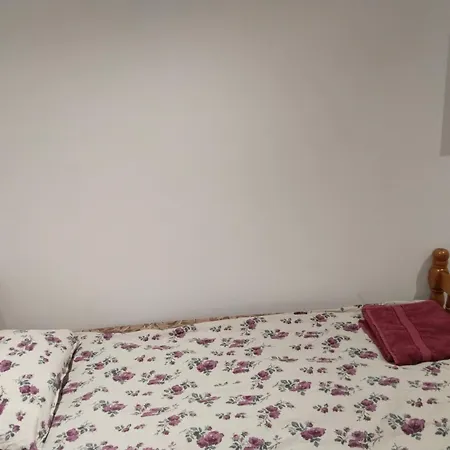 Valencia Aparthotel *